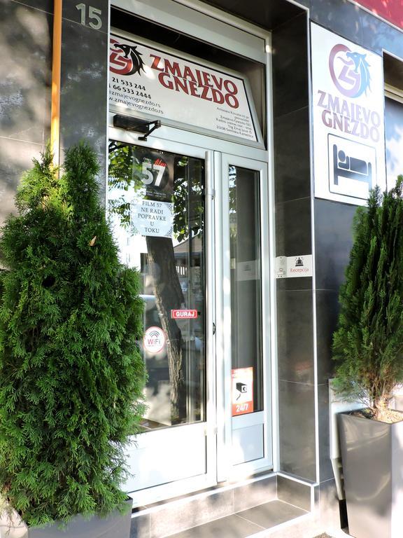 B&B Zmajevo Gnezdo 021 Sremska Kamenica Exteriör bild
