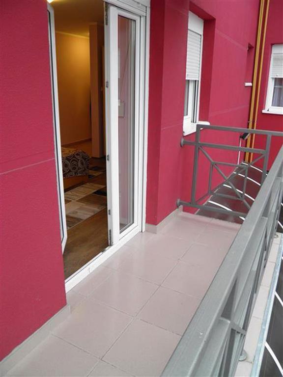 B&B Zmajevo Gnezdo 021 Sremska Kamenica Exteriör bild